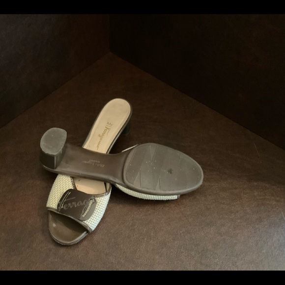 SALVATORE FERRAGAMO  SLIDES - Picture 4 of 4